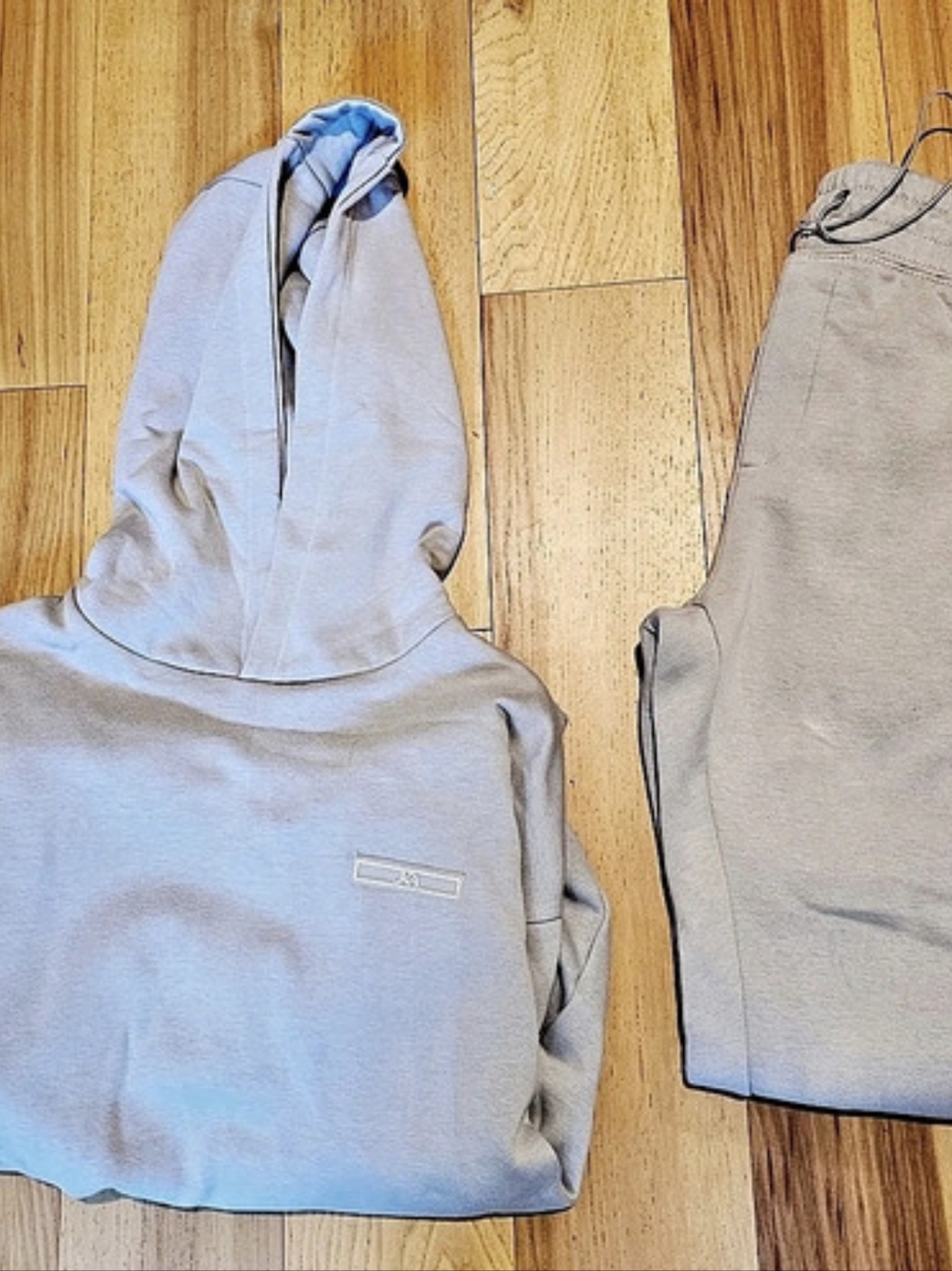 JK Attire 53N2WK218MCR Hoodie Jogger Set in Gray Size Small NWT